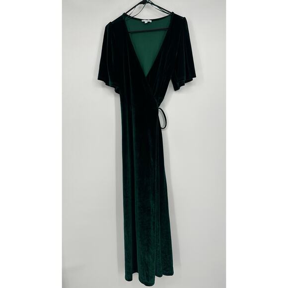 Baltic Born Meghan Velvet Wrap Maxi Dress in emerald green - Picture 3 of 11